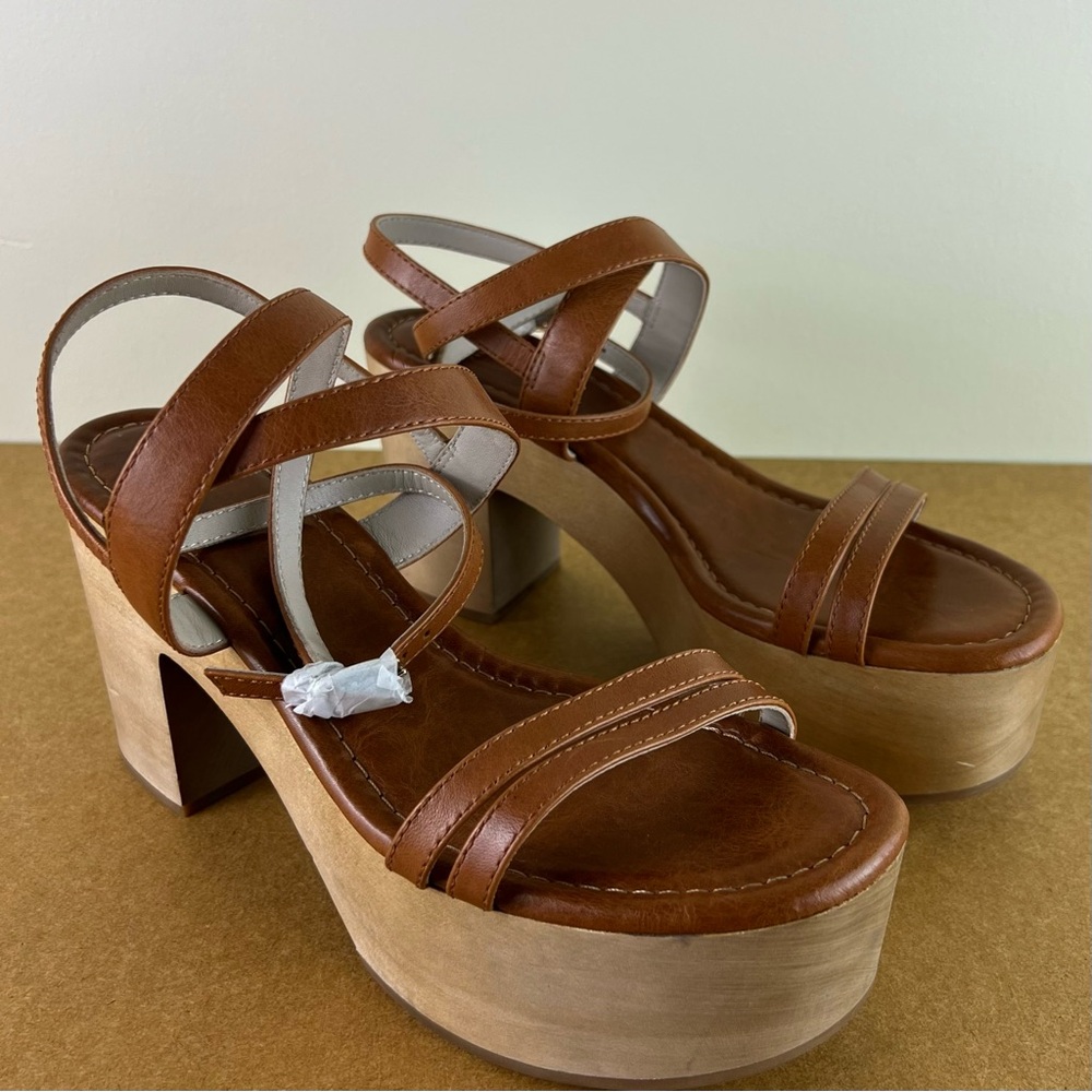 NEW PAIGE BROWN LEATHER CLOG SANDALS - Picture 2 of 12